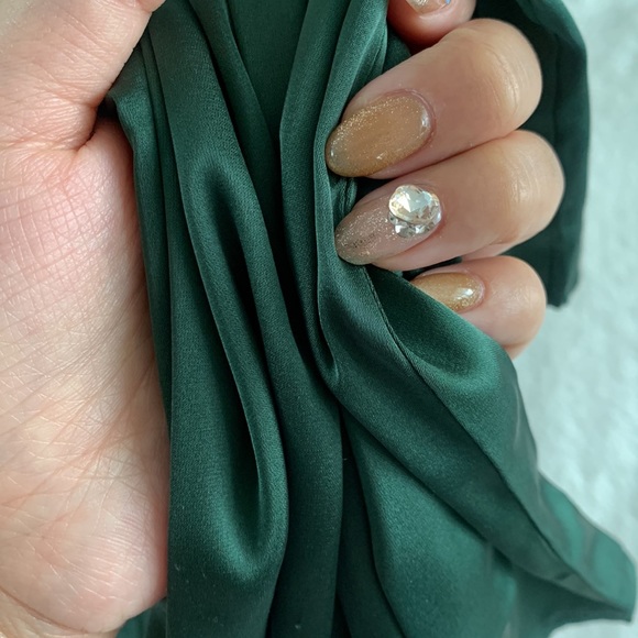 NWT💚Silky V-neck Cami-S - Picture 4 of 4